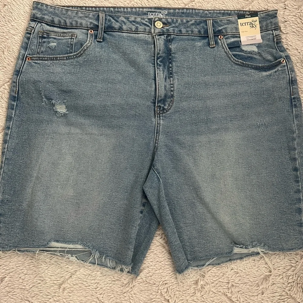 NWT Terra & Sky Denim Shorts Size 22W